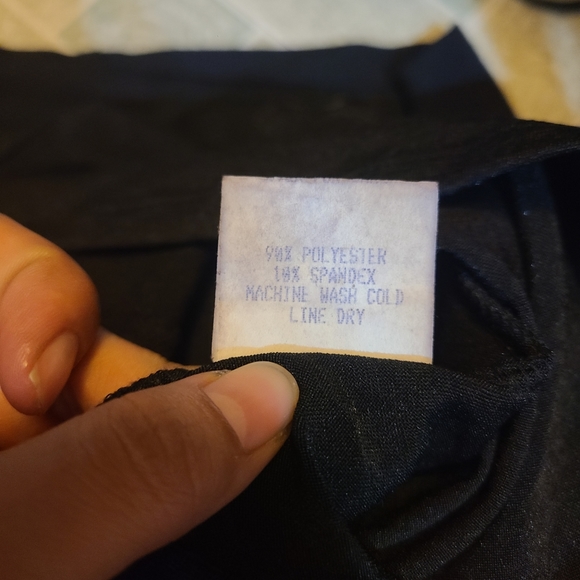 Off the shoulder black top - Picture 4 of 6